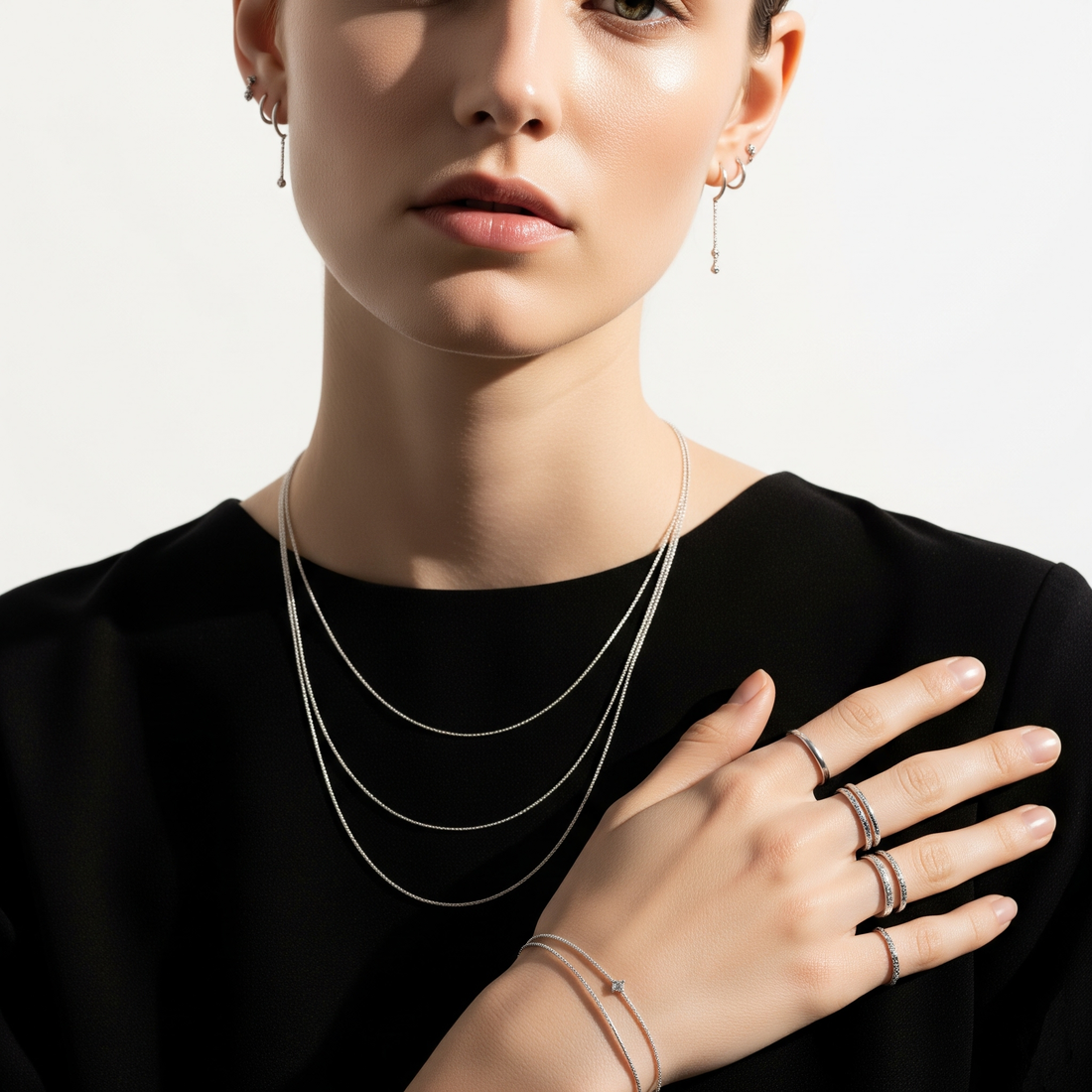 Effortless Shine, Timeless Style: The Beauty of Anti-Tarnish Minimal Jewellery