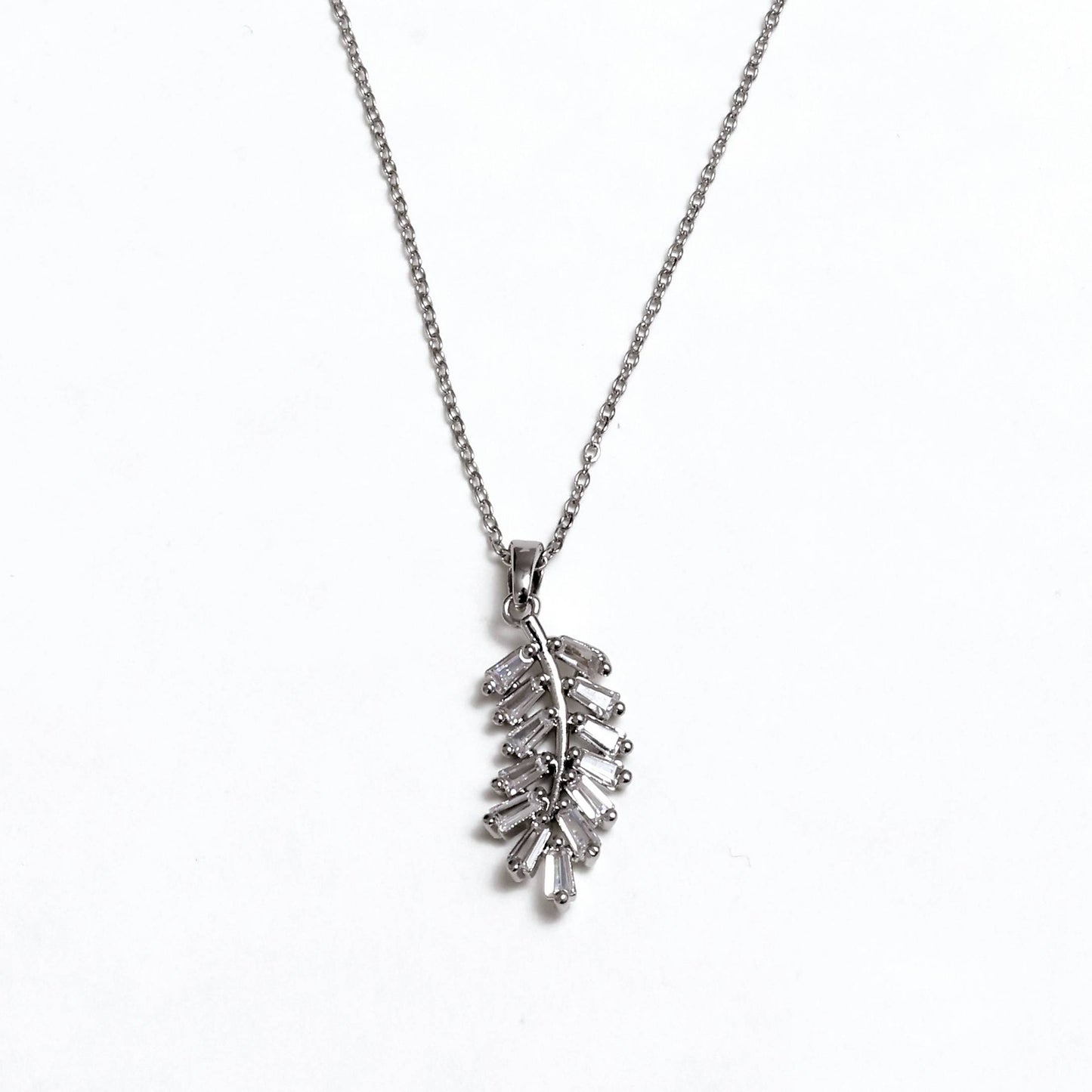 Glimii stainless steel dainty necklace with a delicate leaf pendant on a fine chain
